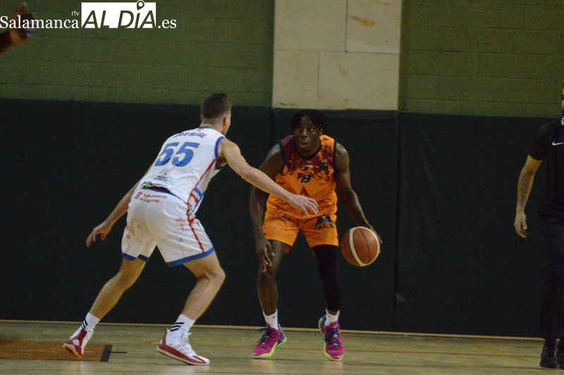 El Aquimisa Carbajosa pone fin a su mala racha con un contundente triunfo sobre el Enrique Soler (97-68)