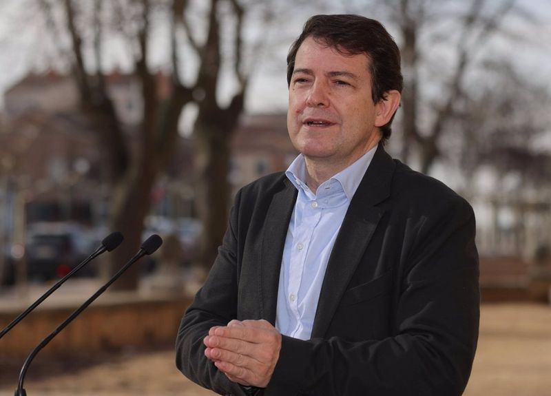 Mañueco reivindica la reforma laboral de Rajoy