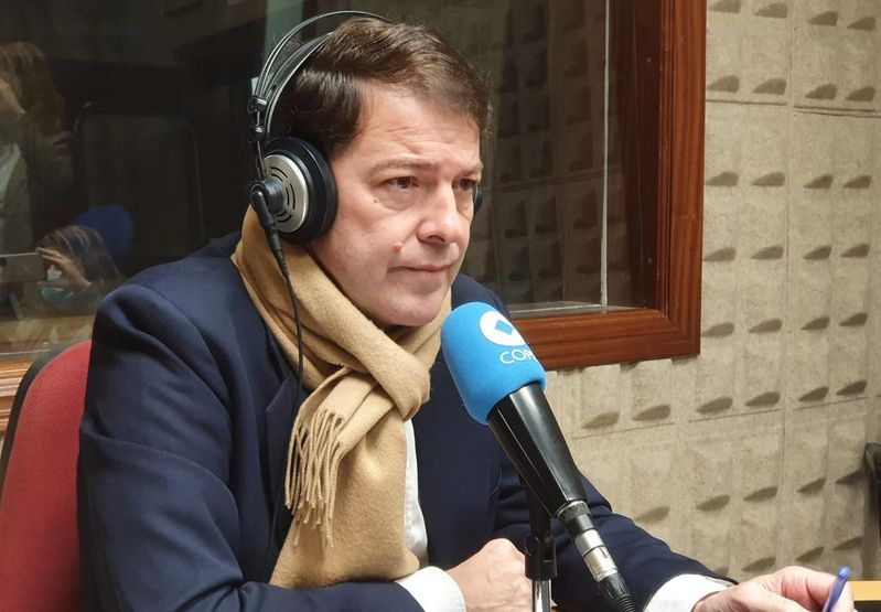 Mañueco afirma que el adelanto electoral ha merecido la pena y que esta mayoría es suficiente para que gobierne el PP