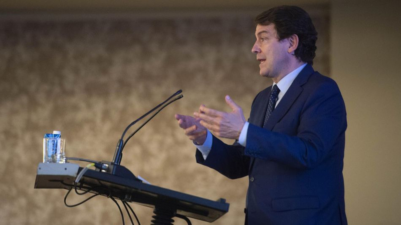 Mañueco reivindica su afinidad con Ayuso y sus políticas: No me voy a parecer a García-Page