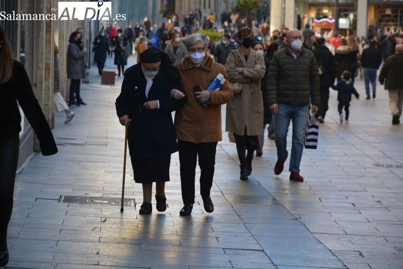 El supuesto en el que habrá que seguir usando mascarilla en exteriores 