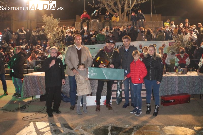 Gran afluencia de público en la primera matanza nocturna de Guijuelo