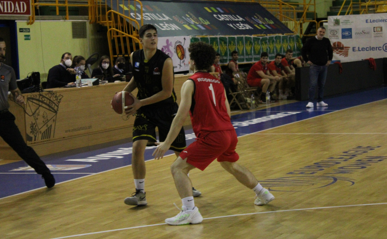 El CB Tormes, muy superior a UVA, suma su vigésimo triunfo (88-47)