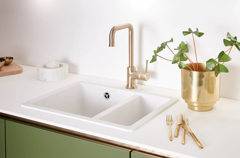 Qué es mejor fregadero bajo encimera o sobre encimera