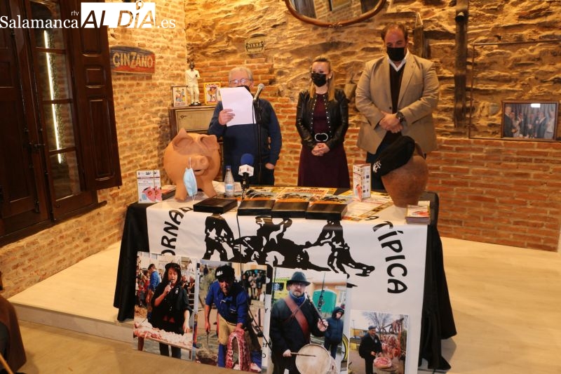 La Matanza Típica de Guijuelo arranca con un emotivo homenaje a los colaboradores fallecidos