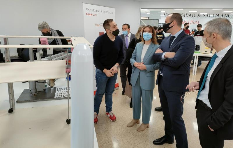 Rocío Lucas destaca la importancia de la digitalización a lo largo de todo el proceso educativo