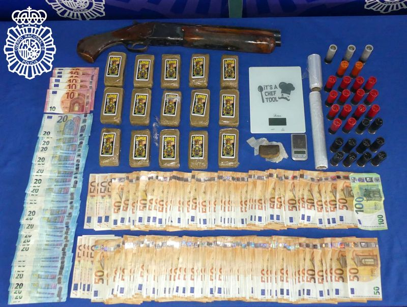 Desarticulados dos puntos de venta de droga en sendos pisos de la ciudad de Salamanca