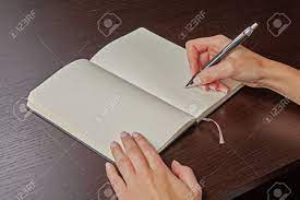 Mujeres... y escritoras olvidadas.