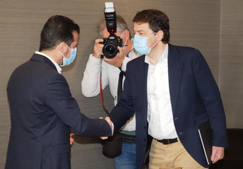 La mera mención de la palabra corrupción ha hecho que el PP se levantara de la mesa, afirma Tudanca