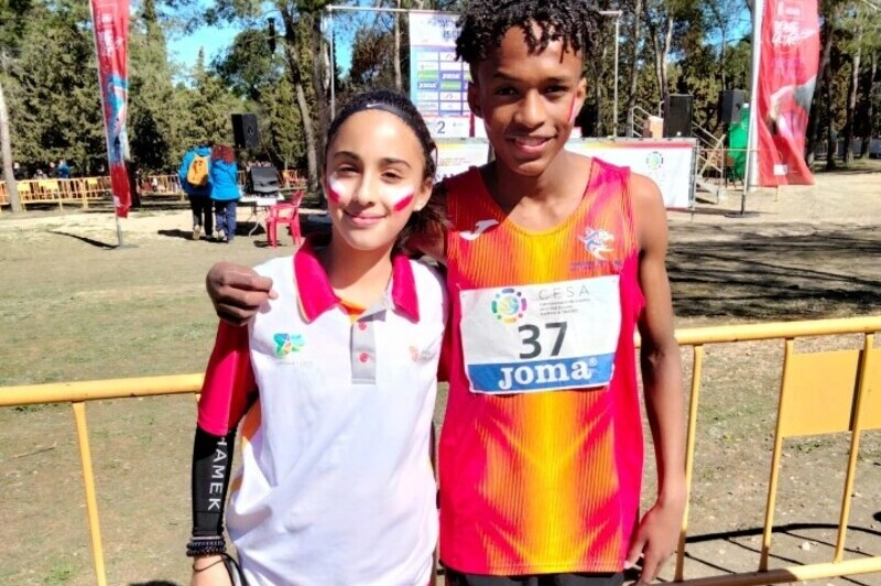 Dos alumnos del Colegio Maristas, en el pódium del Campeonato de España de Campo a Través