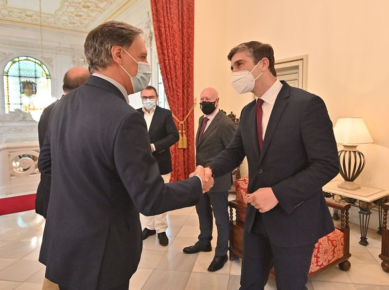 Salamanca estrecha lazos con el Puerto de Leixões, para impulsar la Plataforma Logística Intermodal de la ciuda