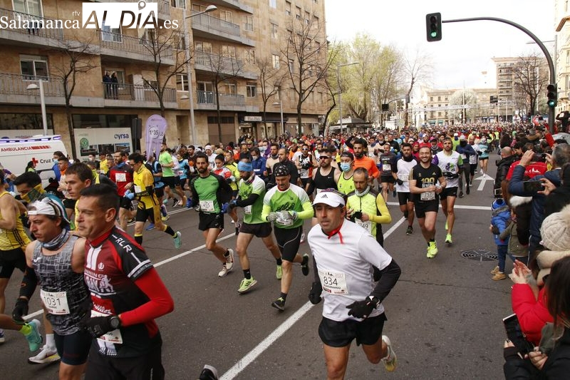 Juan Bueno y Gema Martín se imponen en la X Media Maratón Ciudad de Salamanca
