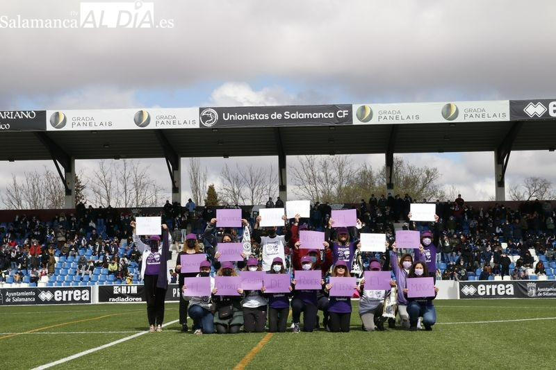 Los clubes charros se tiñen de morado en el 8M