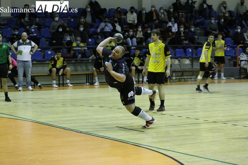 Una victoria y un empate para el BM Salamanca en menos de 24 horas