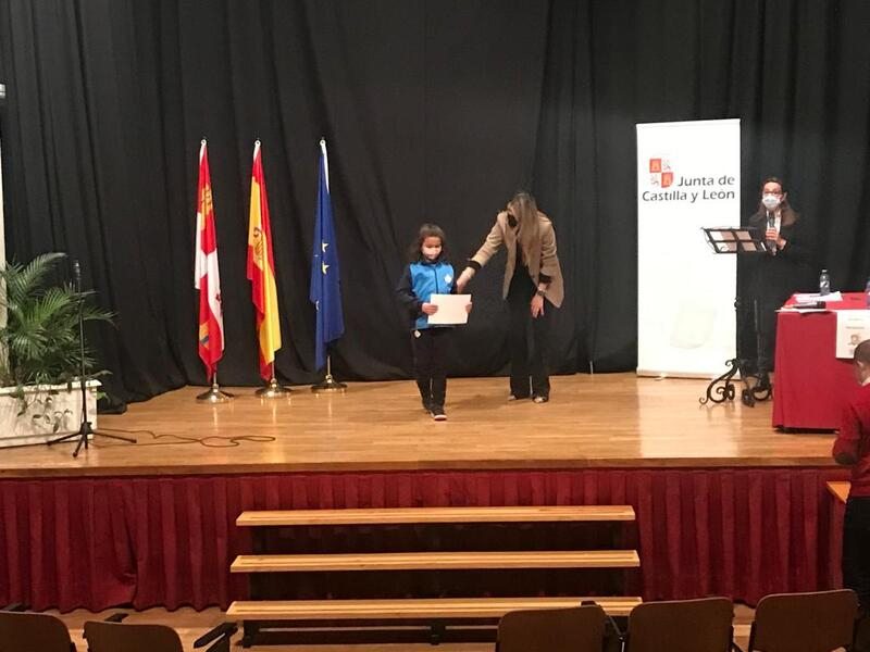 Premio a la mejor lectora para una alumna del Colegio San Juan Bosco