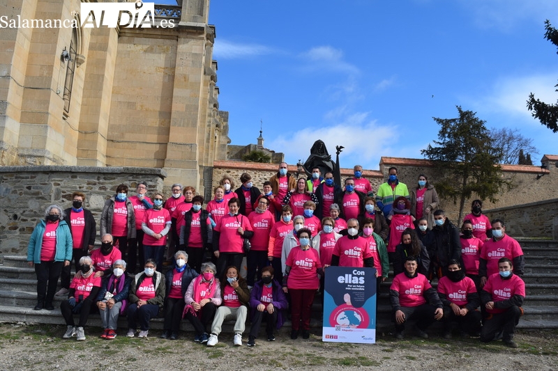 Ayuntamiento y Aqualia colaboran en la iniciativa Plántate por ellas, por un futuro más sostenible