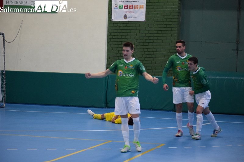 El Piensos Durán Albense afronta la difícil tarea de puntuar en casa del Santiago Futsal