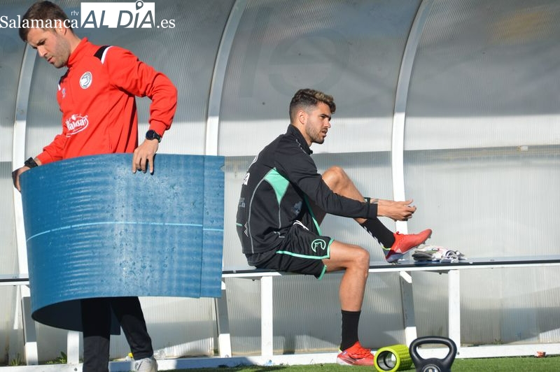 Buen ambiente en el entrenamiento de Unionistas con el regreso de Rayco al grupo