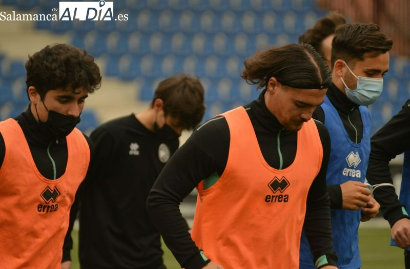 Los problemas en defensa de Unionistas para el partido con el Zamora