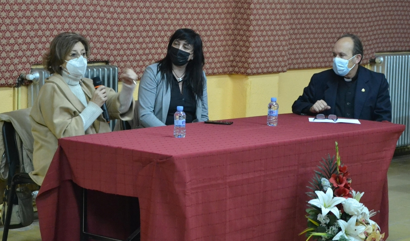 Lola de la Nava y Ana Teles relatan su experiencia de fe y vida en la iglesia y en sus trabajos