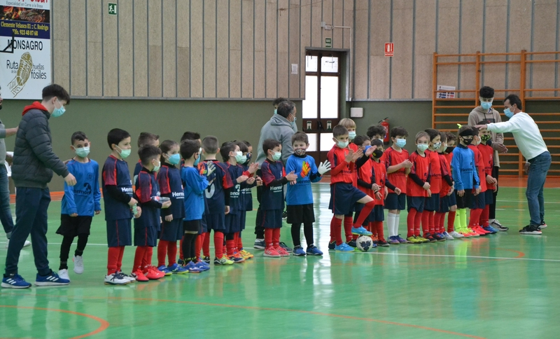 Los prebenjamines del III Columnas cierran con un derby local su participación en la Liga Asafusa