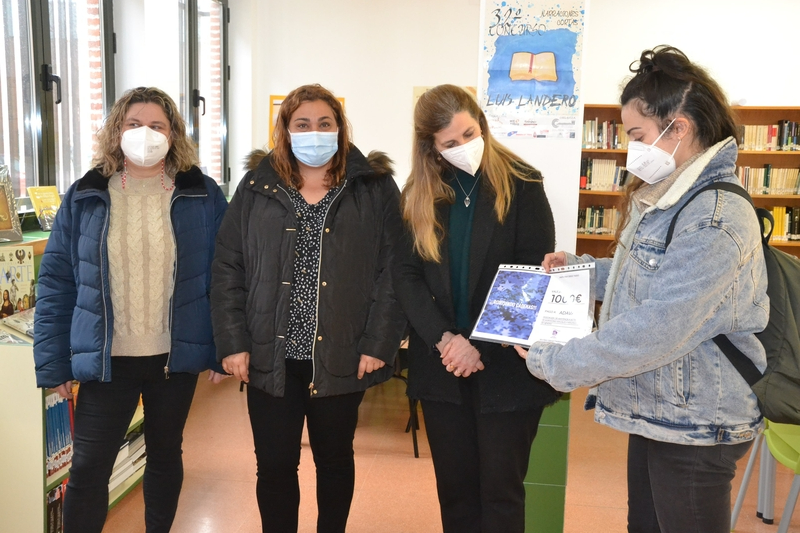 La AMPA del IES Fray Diego Tadeo entrega a Adavas los 1.000€ recaudados el 25N