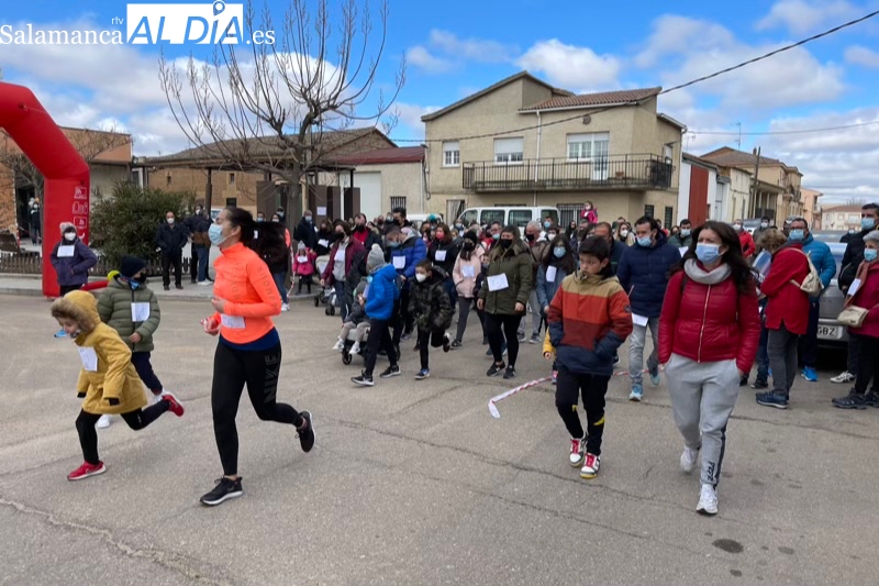 Deporte y solidaridad protagonizan la Carrera de Turròn de Babilafuente