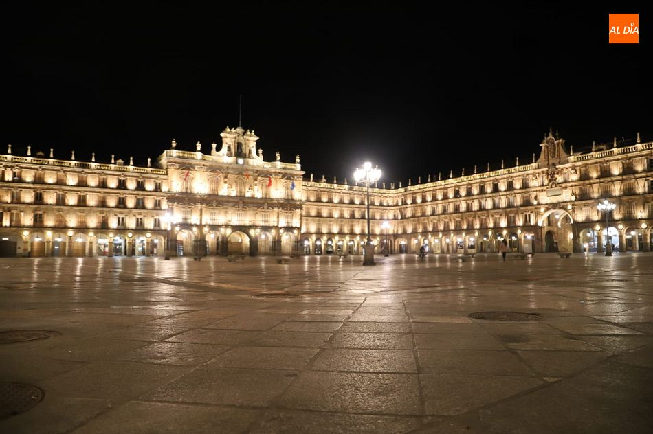 Salamanca se suma mañana sábado a la ‘Hora del Planeta’ apagando la iluminación artística de diferentes monumentos