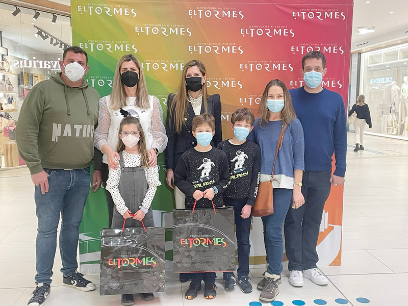 Entrega de premios a los ganadores de la gymkana de Carnaval