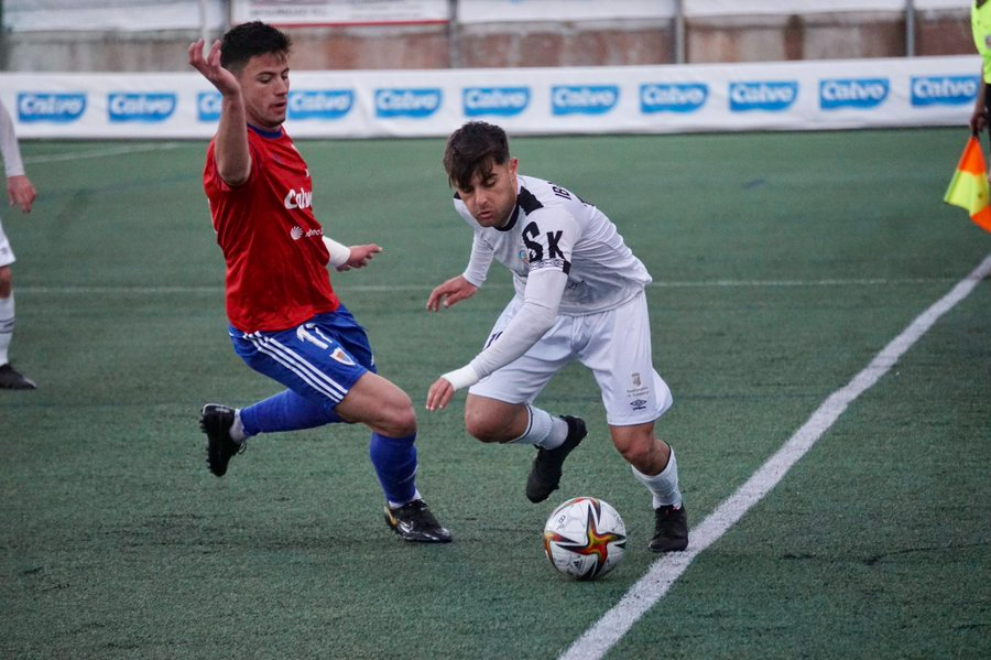 El Salamanca UDS se vuelve con la cara partida de As Eiroas al perder un punto casi al final (2-1)