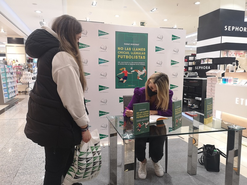 Repaso a la situación actual y a las claves del futuro del fútbol femenino de la mano de Danae Boronat 