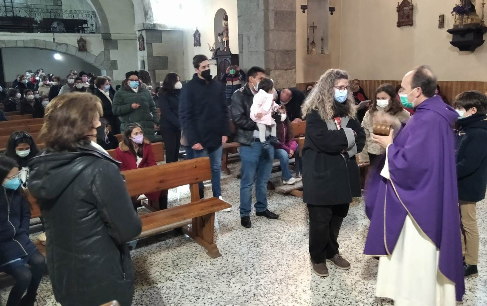 San Andrés impone la ceniza por partida doble como inicio de sus acciones de Cuaresma