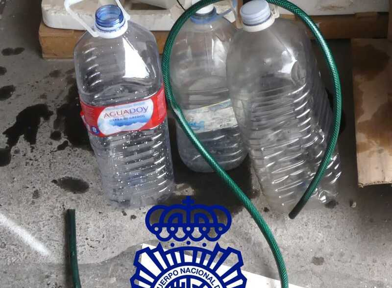 Detenido robando gasoil de un camión en el interior de un recinto vallado en la avenida Juan Pablo II 