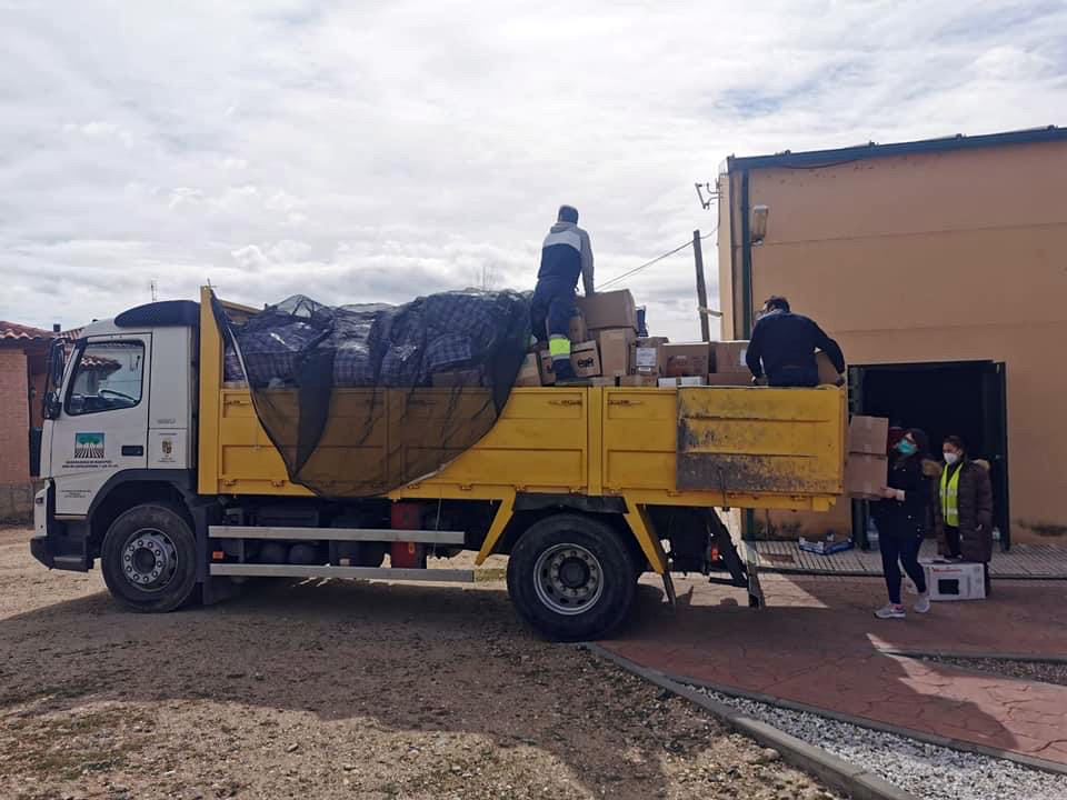 Villoruela se vuelca con Ucrania y logra enviar en pocas horas el primer camión con ayuda humanitaria