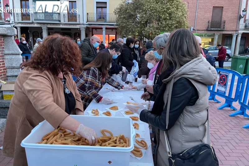 Peñaranda participa masivamente en la gran chocolatada solidaria en apoyo al pueblo ucraniano 