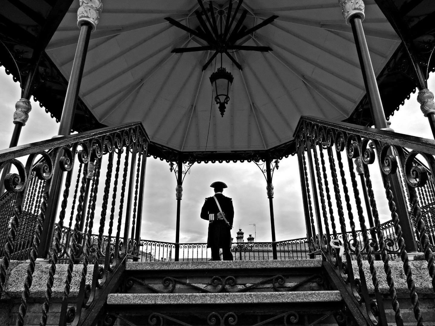 La parroquia acoge hoy el concierto Sones nazarenos en el que participa la agrupación música La Estrella