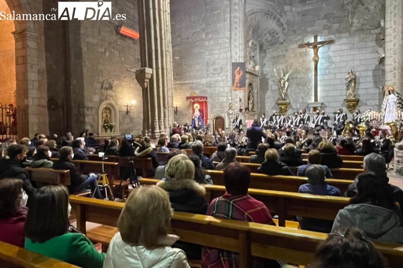 La agrupación musical La Estrella protagoniza un exitoso I Concierto de Cuaresma Sones Nazarenos