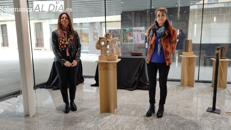 Vicen Hernández expone Autopista de hierro y luz en Guijuelo