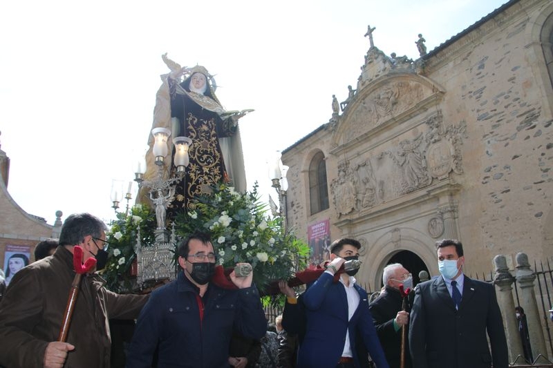 Alba de Tormes acompaña a Santa Teresa en el IV Centenario de su canonización