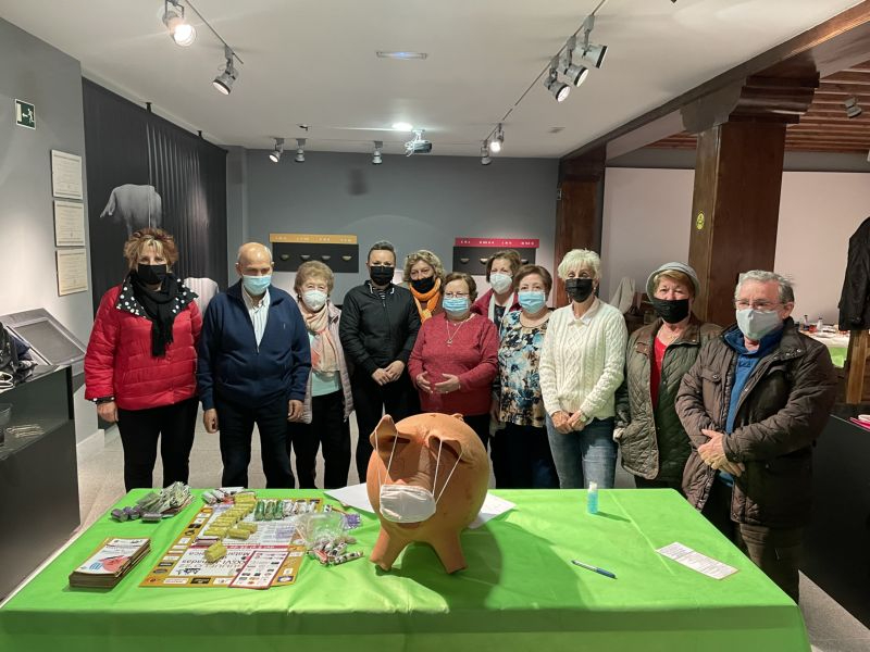 El lado más solidario de la matanza de Guijuelo, 1.100 euros recaudados para causas sociales