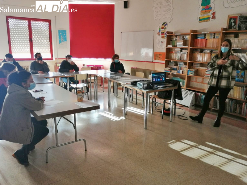 Nuevo proyecto de comunicación en Aldeadávila de la Ribera para estar más cerca de los vecinos