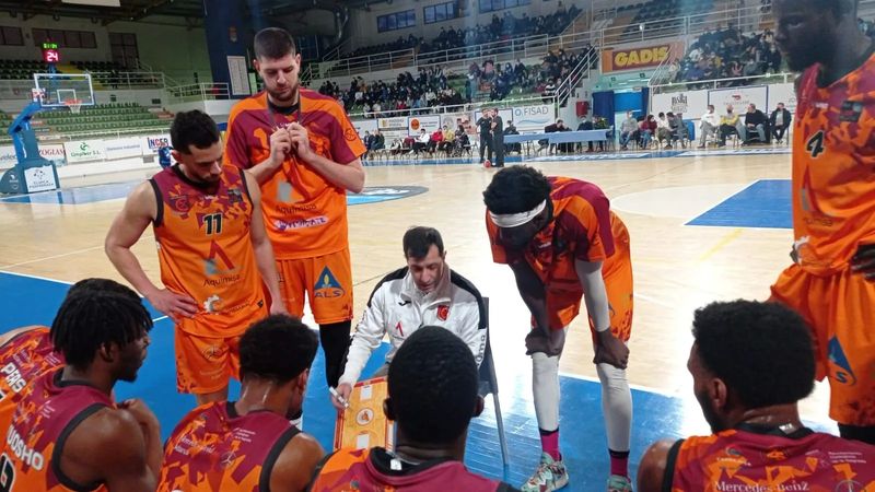 Avelino García defiende lo suyo en el Aquimisa Carbajosa: Solo pedimos un poco de respeto