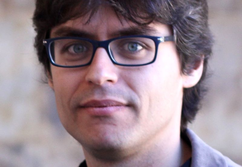 Javier Sánchez Zapatero disertará sobre la novela negra en la Facultad de Geografía e Historia