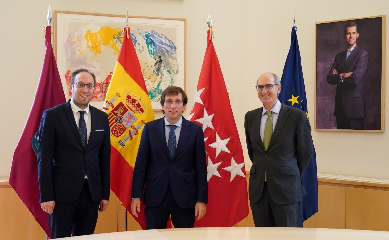 Marcos Iglesias y Javier Iglesias se reúnen en Madrid con Martínez-Almeida