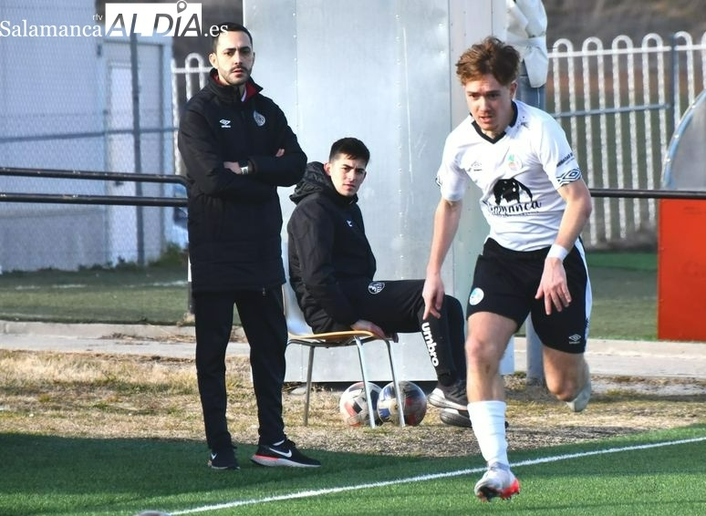 Dani Juan sueña: La cantera del Salamanca tiene que tener al juvenil en categoría nacional y con el ascenso ya lo estaría