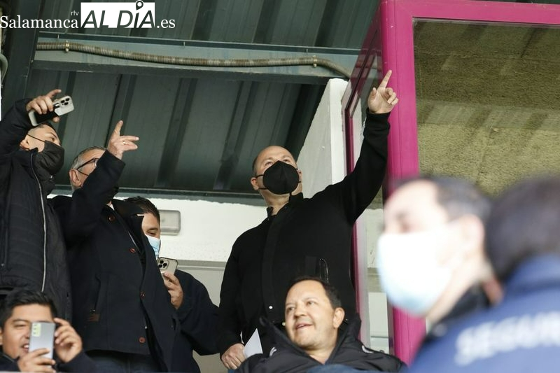 Reunión Salamanca UDS-peñas: Lovato les dice que no tiene intención de vender y se va este viernes