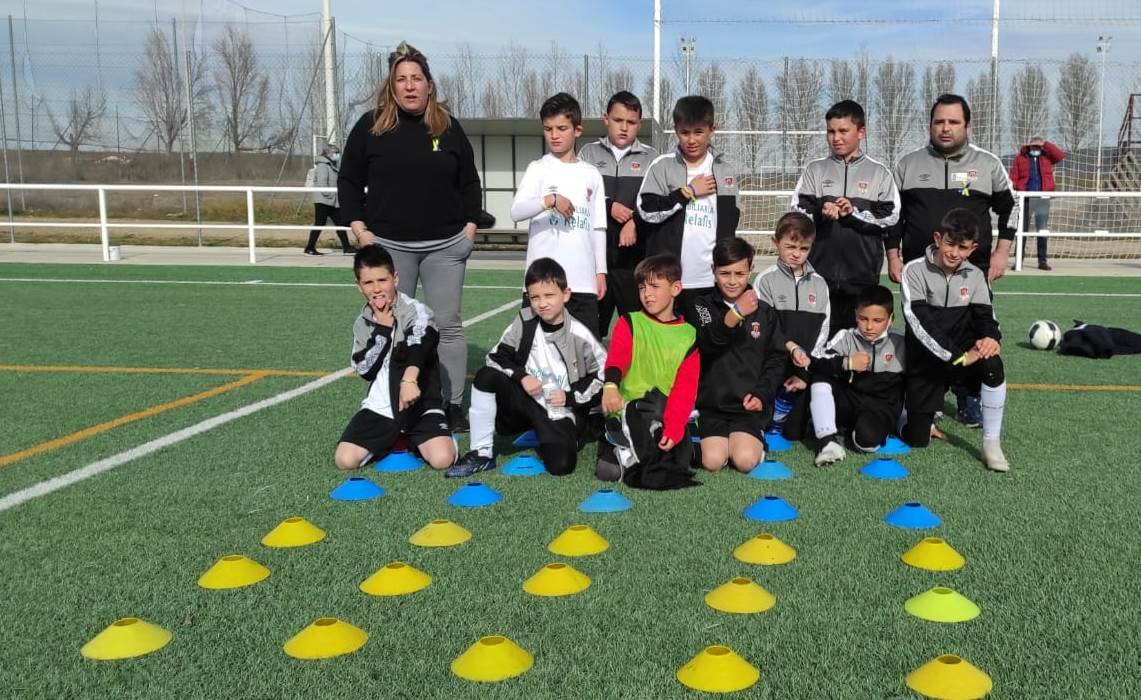 #M [5|6 MAR] Los más peques del Ciudad Rodrigo CF muestran su apoyo a Ucrania antes de sus partidos