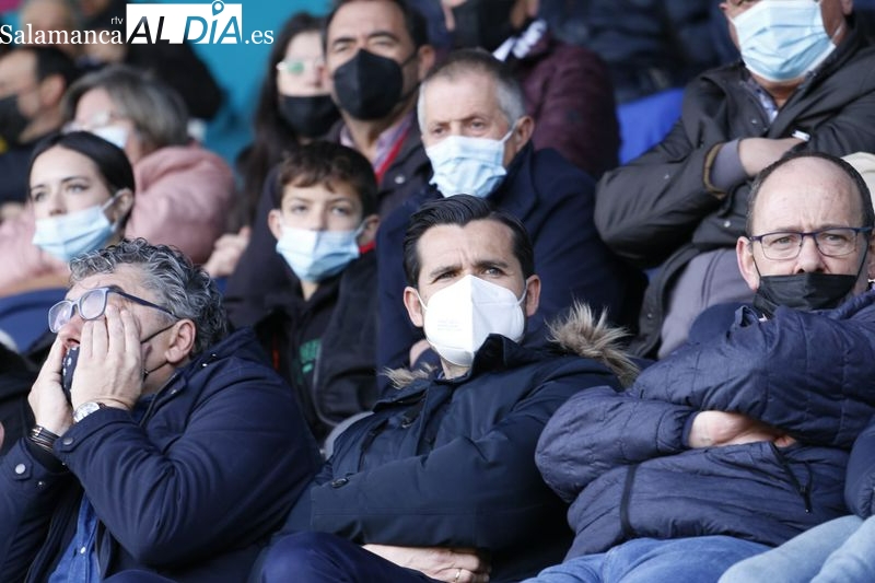 Lolo Escobar se deja ver por el Helmántico meses después de su marcha del Salamanca UDS