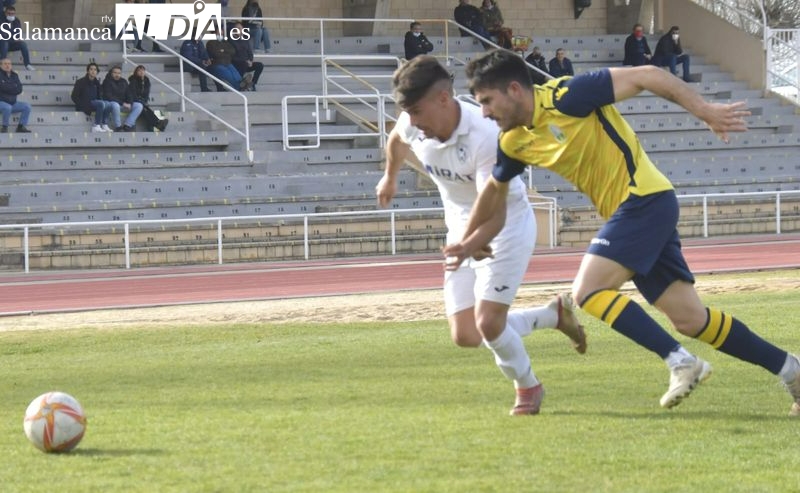 El Ribert y el Salamanca UDS B desperdician la oportunidad de alejarse de la quema