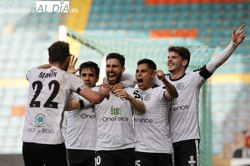 El Salamanca UDS se agarra a la salvación con fuerza ante el Navalcarnero con milagro incluido en el añadido (1-0)